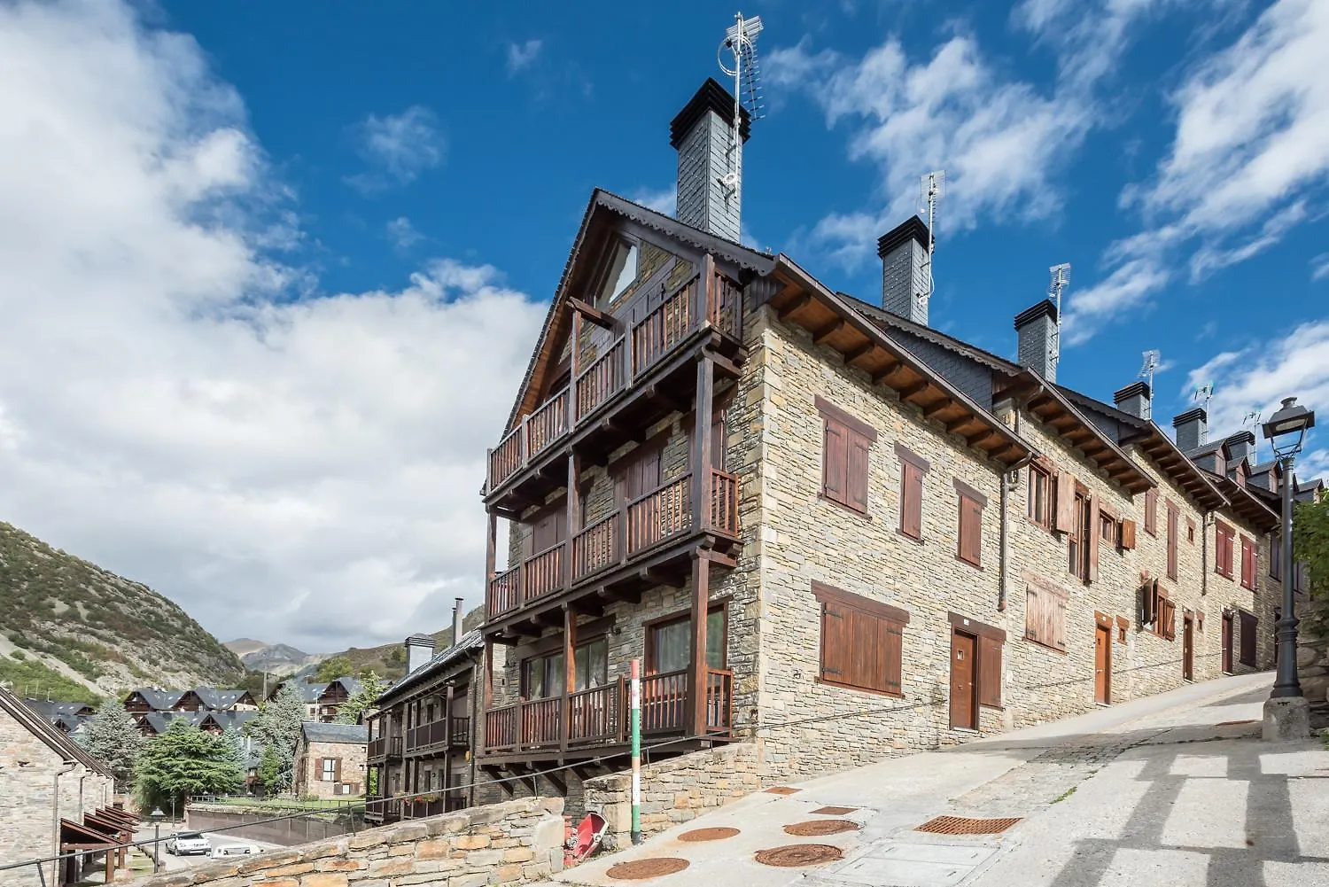Casa Pujo By Totiaran Villa Salardu 0*,