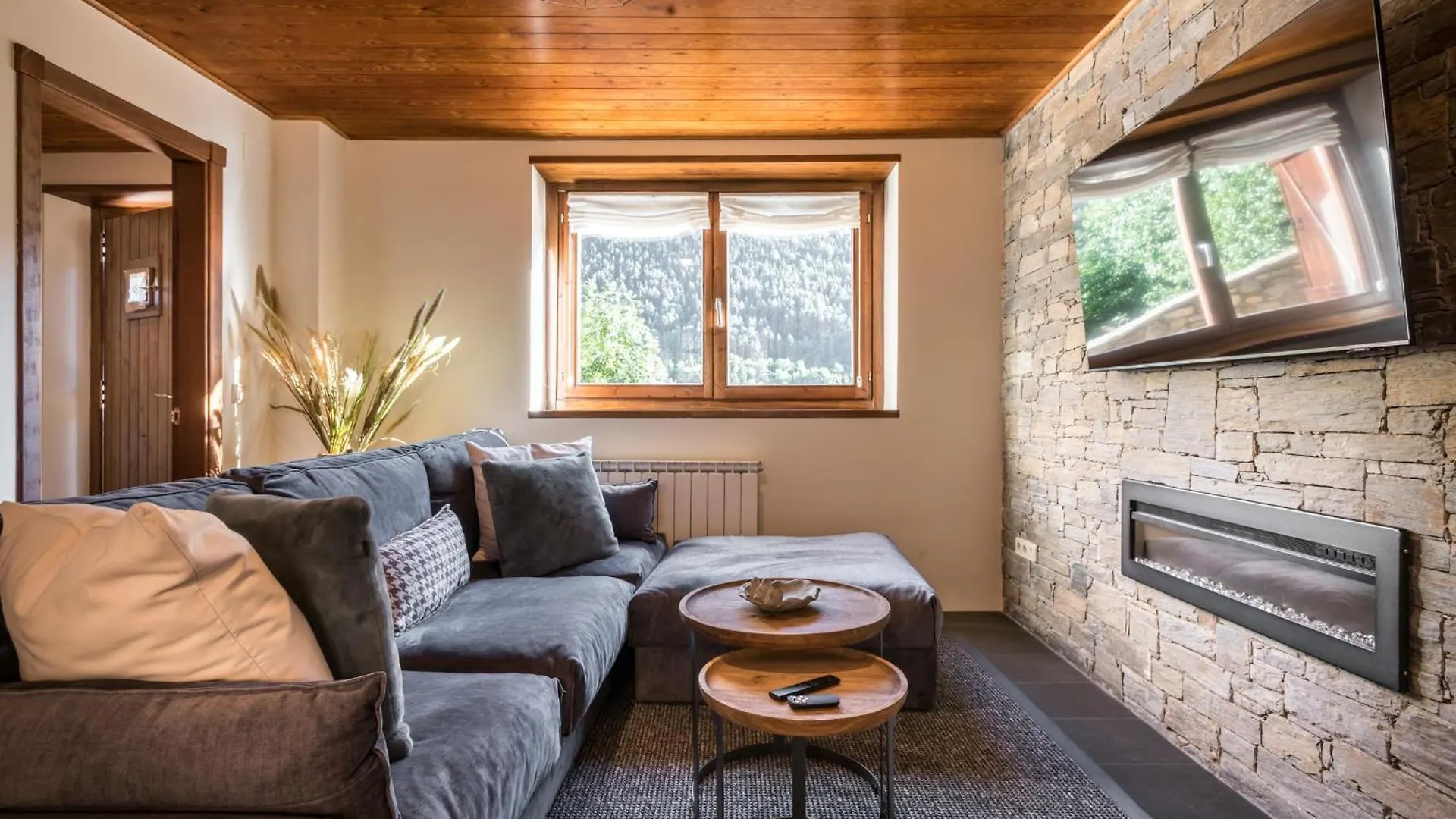Casa Pujo By Totiaran Villa Salardu